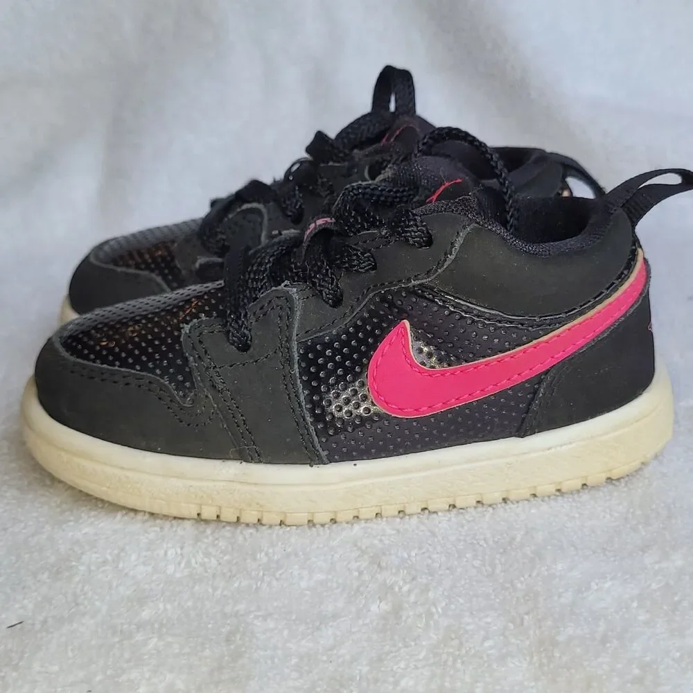 Nike Kids Air Jordan 1 Low Sz 6C Black Pink Toddler Good Used Cond 554721-008